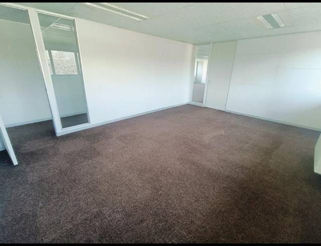 BUSINESS PROPERTY TO RENT IN RANDJESPARK